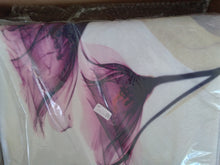 Load image into Gallery viewer, Fushia Flower 5 Piece Shower Curtain Set
