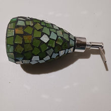 이미지를 갤러리 뷰어에 로드 , Green and Gold Mosaic Glass Bathroom Accessory Set